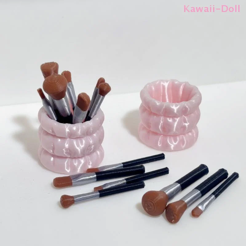 1 Set 1/12 Puppen-Simulations-Make-up-Pinsel-Stifthalter Modell Puppenhaus Miniatur Zubehör Spielzeug Ornament Szenendekoration