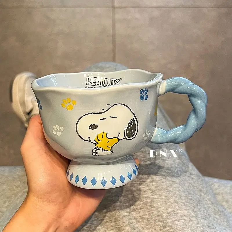 Taza de Snoopy de Disney, nueva taza de café con leche de cerámica de aspecto alto para chica creativa y bonita, regalo de moda para amigos, regalo de vacaciones