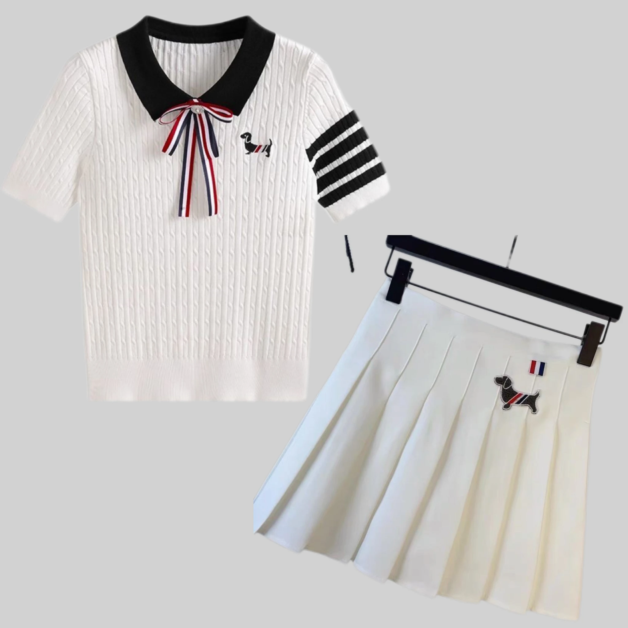 Luxury Embroidery New Two Piece Set Women Korean Authentic Golf Suits Sports Mini Skirt+Golf Short Sleeve Women Golf Clothing골프복