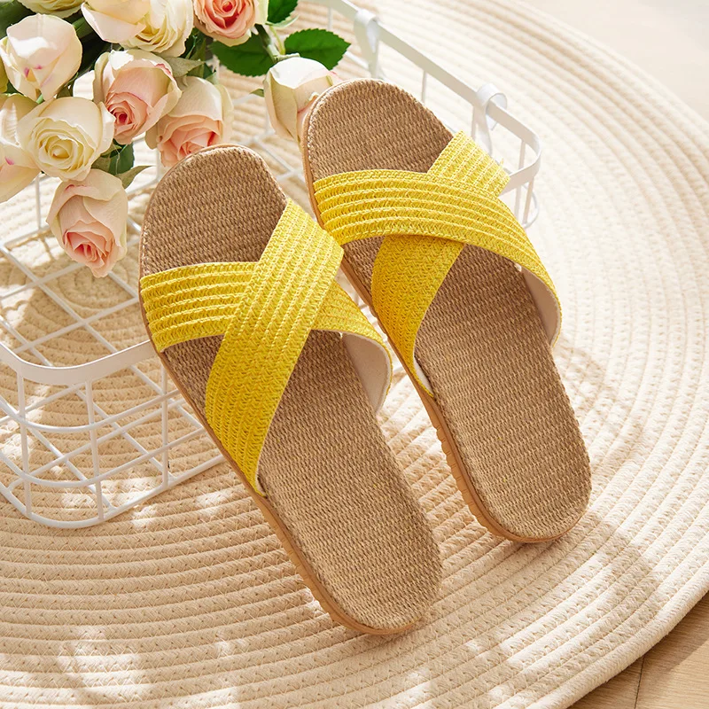 Fashion Cross Straps Slippers Women Summer Linen Flat Sandals Eva Lightweight Comfortable Ladies Flat Flip-flop Slippers Slide