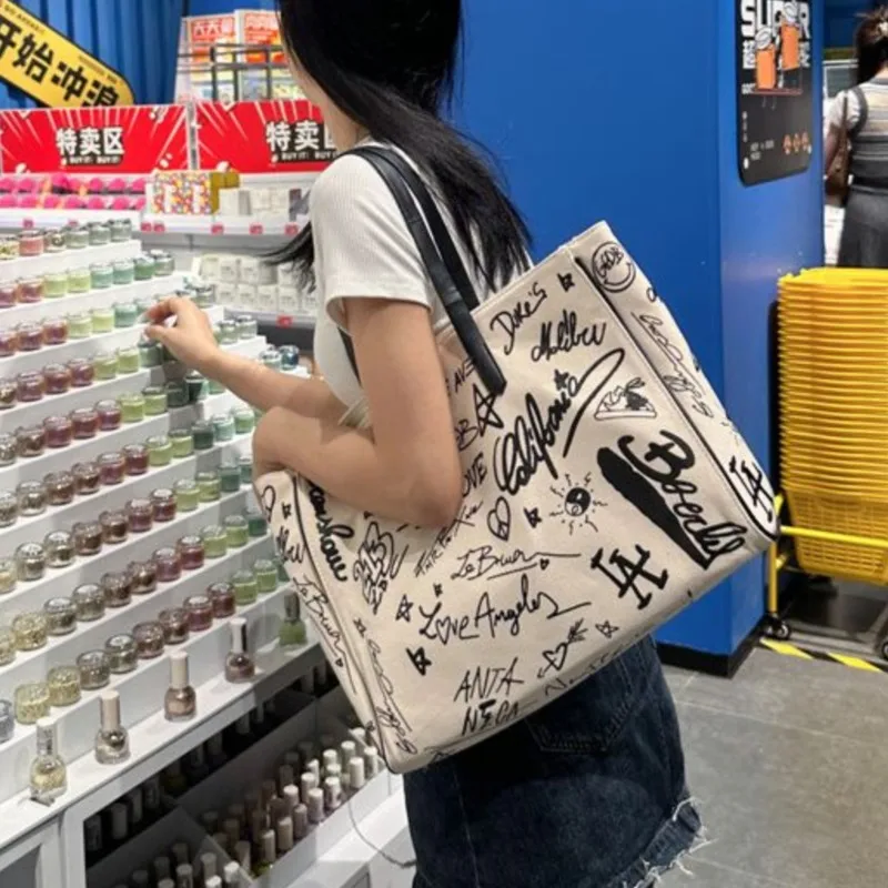 

JIAERDI корейская большая сумка с буквами и граффити, женская большая вместительная белая сумка на плечо, женская модная сумка через плечо в стиле Харадзюку Y2k