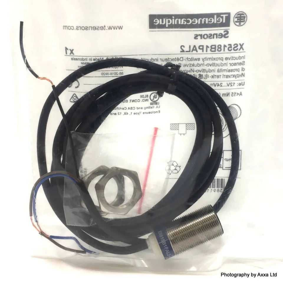 XS518B1PAL2 Inductive proximity sensors XS
