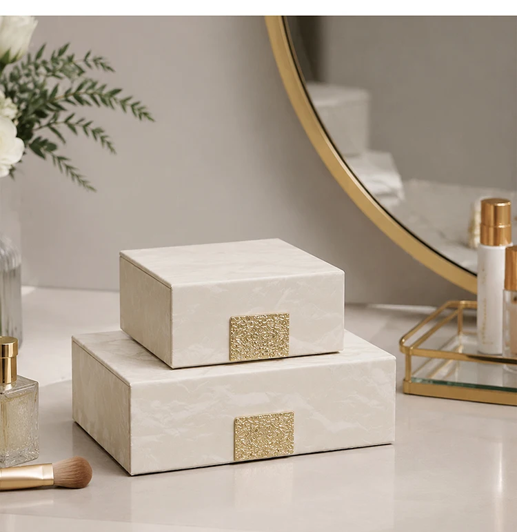 Luxury Jewelry Box Leather Simple Storage Jewelry Boxes Bracelet Necklaces Organizer Box Trinket Packaging Holiday Gift Supplies