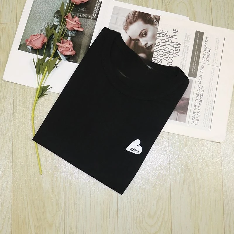 صيف جديد الفرنسية المتخصصة ZV الصدر الطباعة رسائل حب صغيرة الرجال والنساء مع نفس ملابس الوالدين والطفل