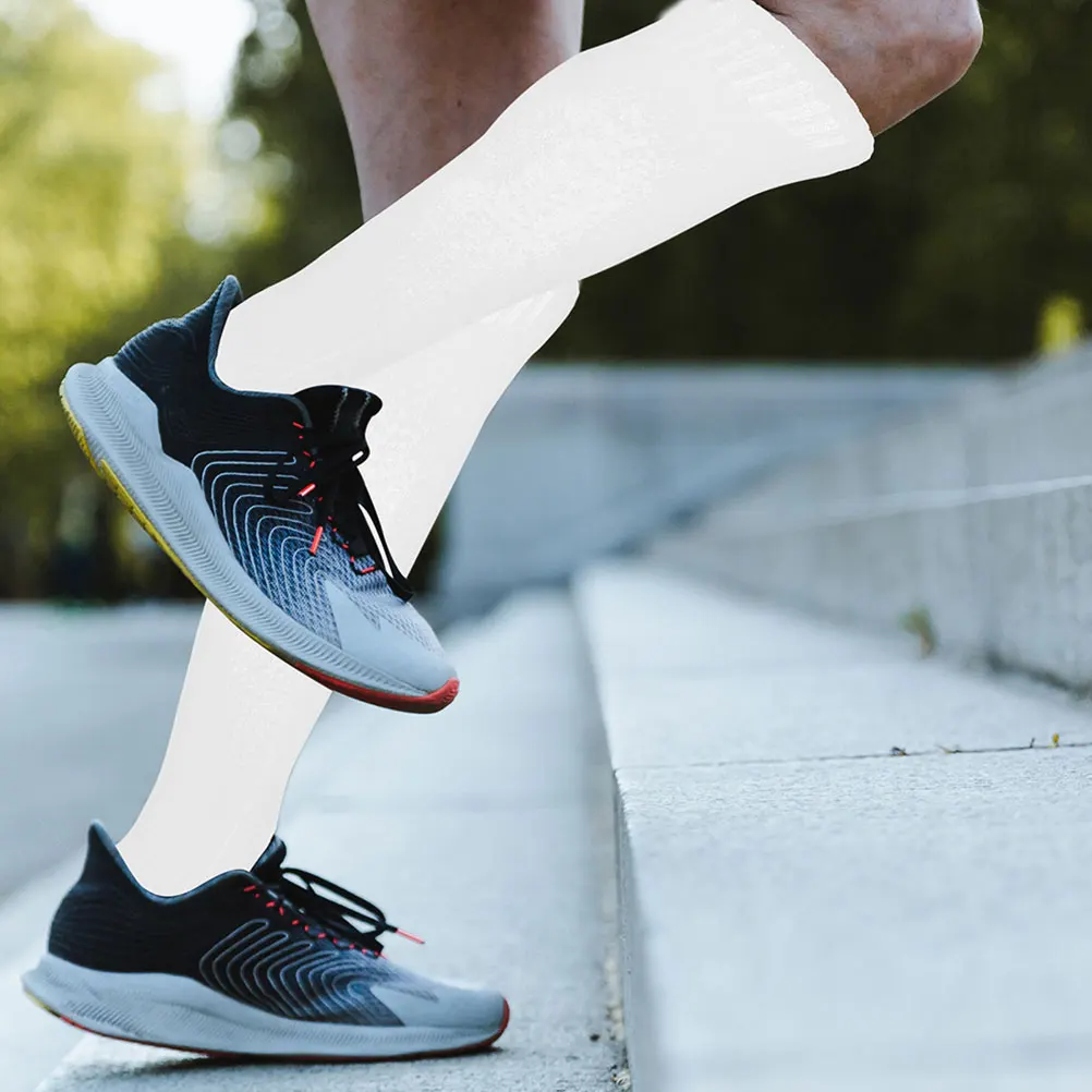 

2Pairs Soccer Stocking Comfortable Breathable Sports Socks Sweat Wicking Football Socks Youth Sports Supplies