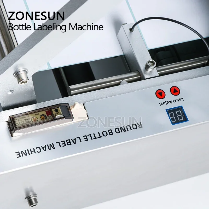 ZONESUN Semi Automatic Handle TB-50 Round Plastic Water Wine Beer Can Tube Bottle Labeling Machine