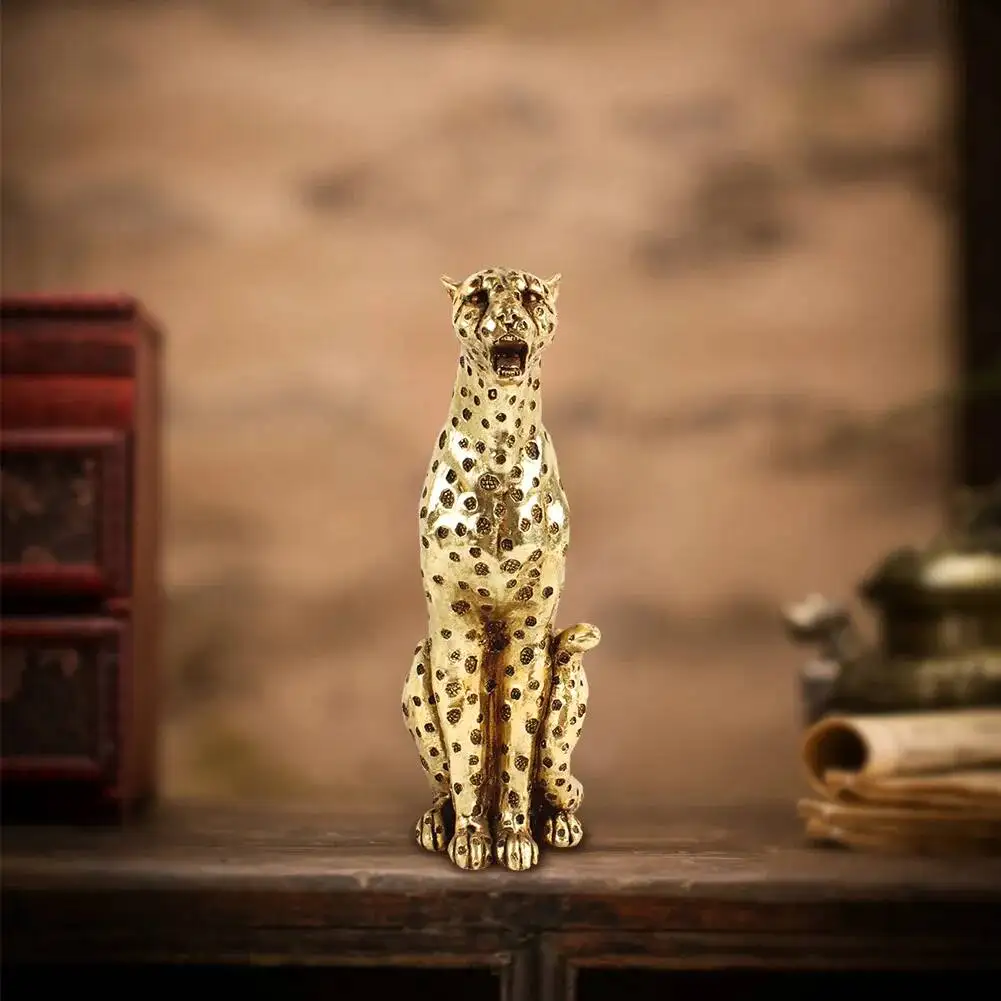 Resin Handicraft Artificial Animal Sculpture Golden Leopard Cheetah Animal Decorative Figurines Home Decoration Accessories