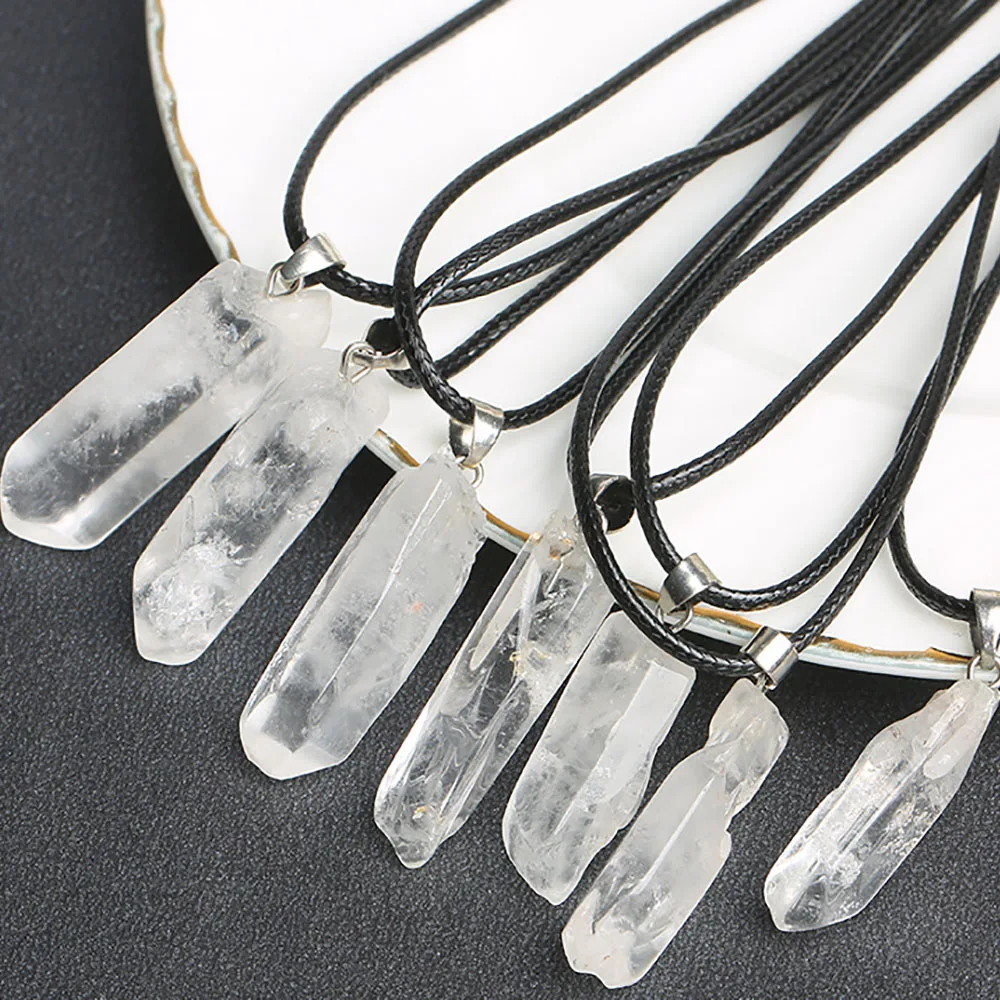 Natural Irregular White Crystal Clear Quartz Point Pendant Polished Chakra Crystals Yoga Transparent Stone 1Pc 2-4cm Random