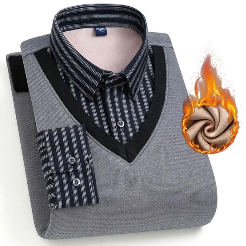 

Autumn and Winter Fashion Trend Black Striped Lapel Splicing Fake Two Piece Long Sleeved Casual Plush Men's Sweater JJ901