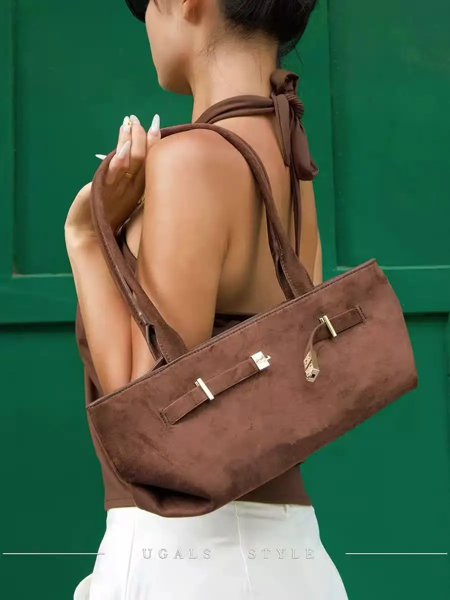 

Autumn Winter High Quality Women Handbag Fashion Velvet Casual Bag Large Capacity Shoulder Underarm Bag Female Clutch Purse