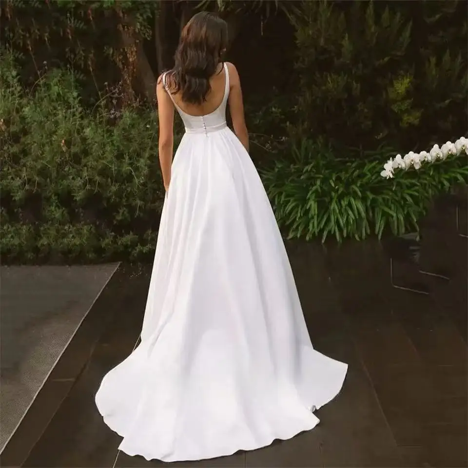 

Customized Simple And Elegant Rural A-line Square Neckline Satin Wedding Dress Sleeveless Floor Length Bridal Gown