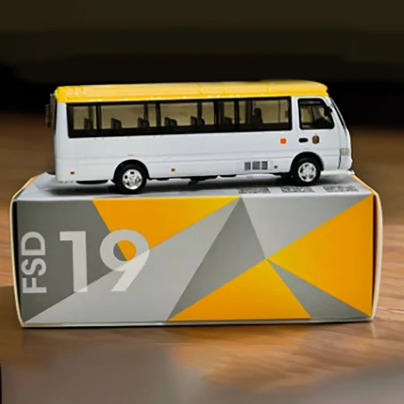 1:76 Scale Coaster B59 FSD19 Fire Truck F892 Simulation Alloy Car Model FSD19 Hobby Collection Gift Souvenir Decoration