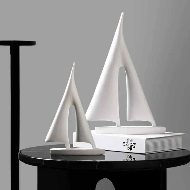 

Nordic simple black and white sailboat model light luxury creative decoration living room home decoration handicraft decoration