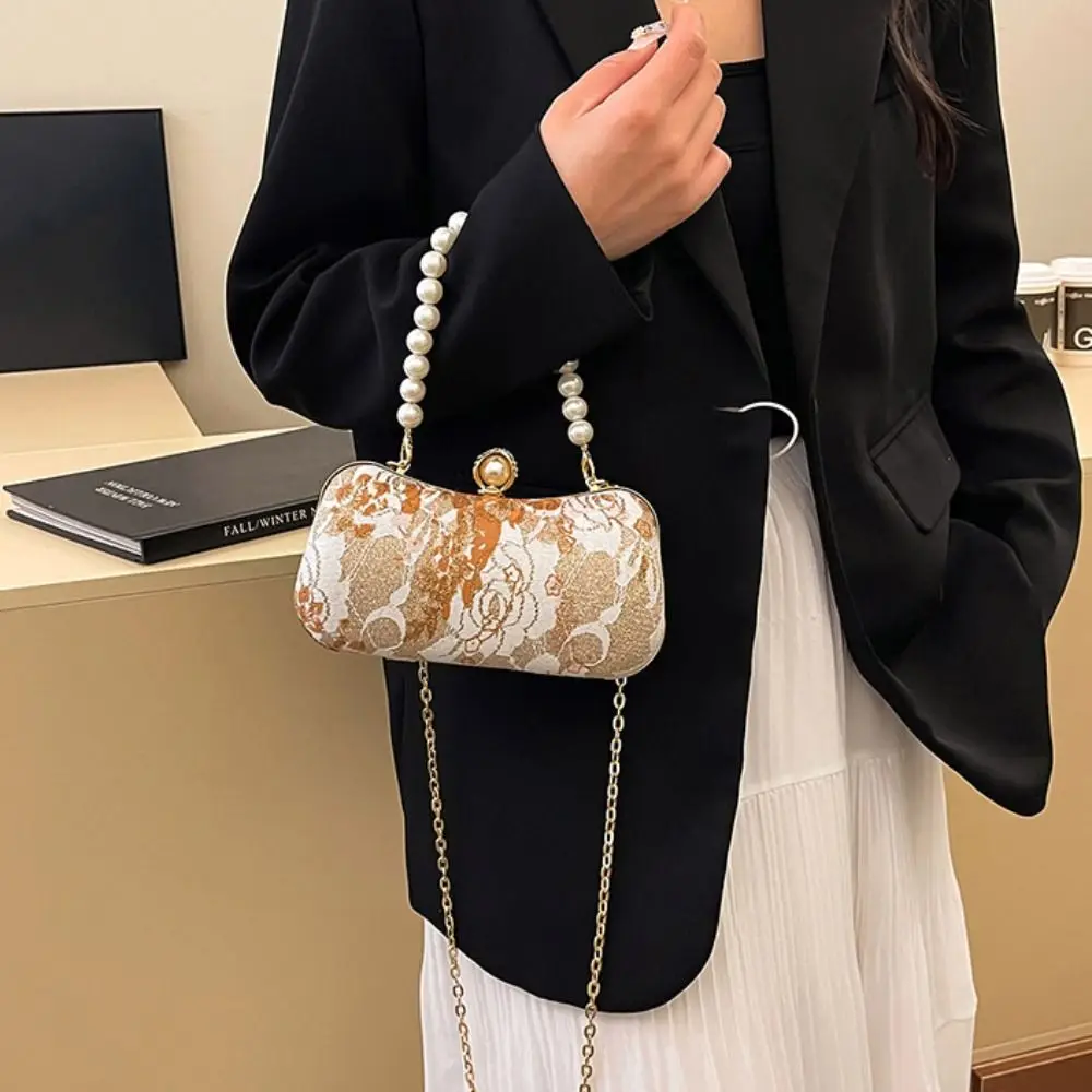 

Cheongsam Accessories Cheongsam Banquet Bag New Chinese Style Pearl Handle Embroidery Banquet Bag Large Capacity Shoulder Bag