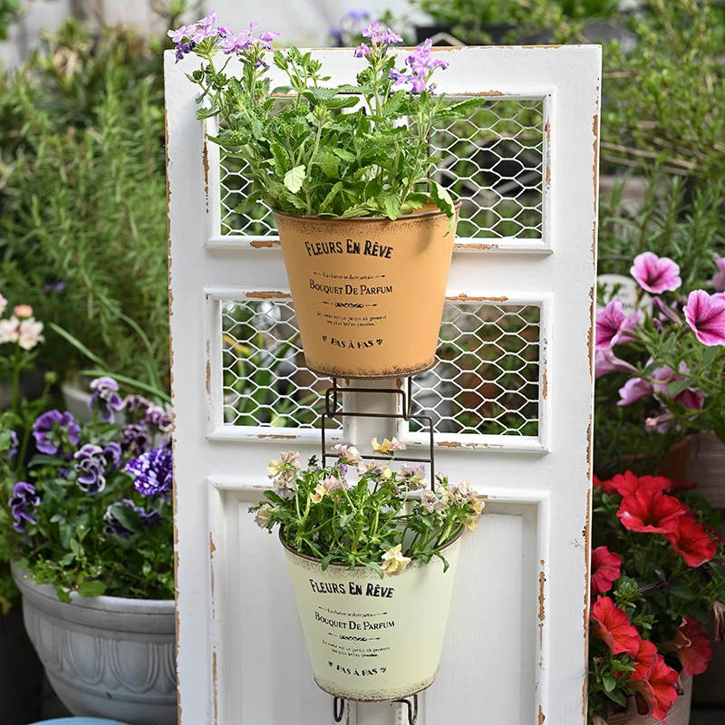 

Japanese Style Semicircle Wall Planter Retro Metal Hanging Basket for Garden Iron Do Old Flower Pot Balcony Gardening Decoration