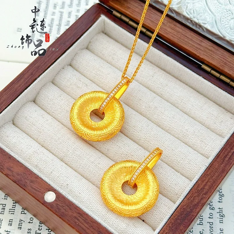 Chisel carved with diamond without Buddha peace button pendant rotating peace button 9999gold