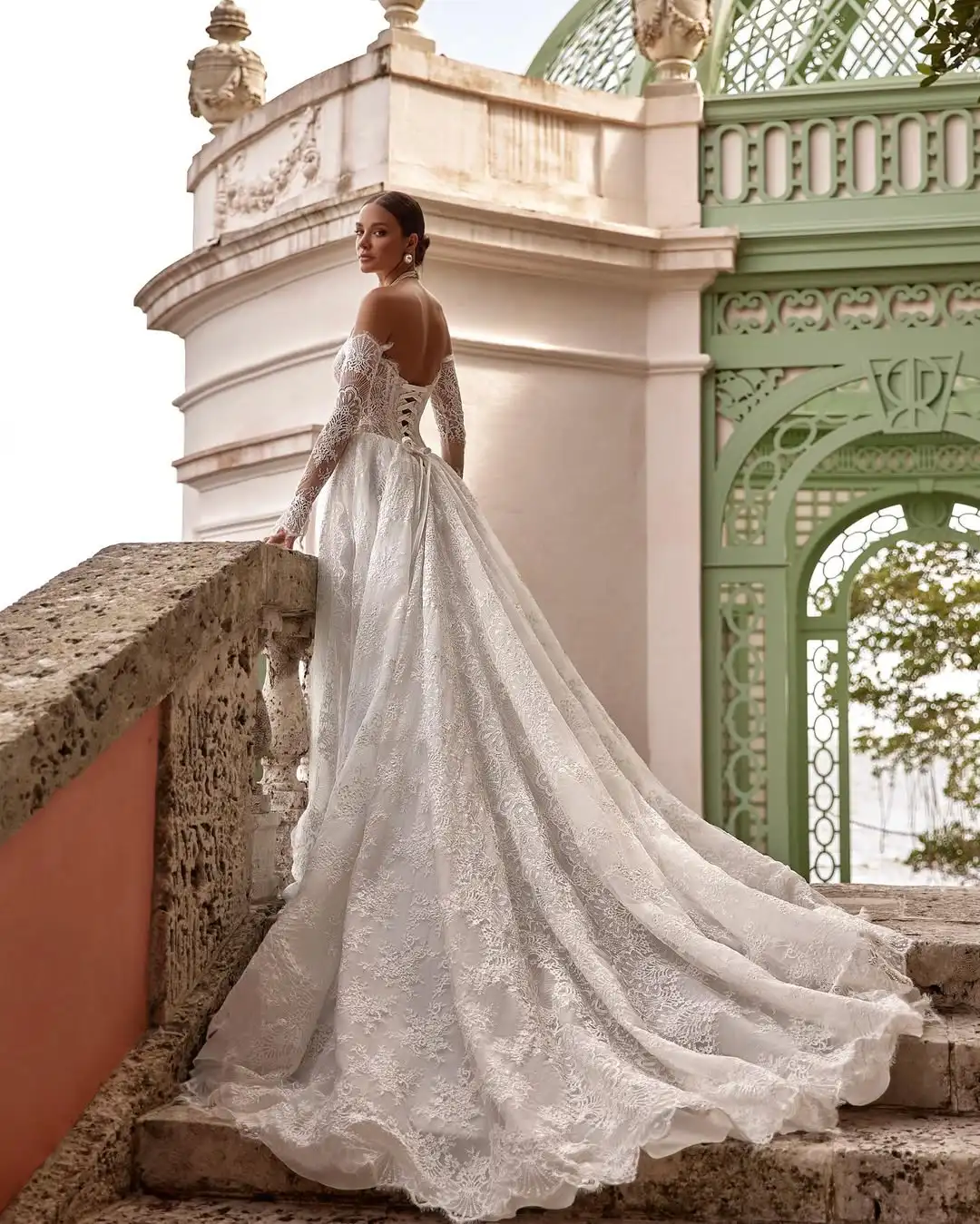 

Newest Graceful Luxury Lace Embroidery A Line Wedding Dress Sexy Off The Shoulder Long Sleeve Illusion Bridal Dress