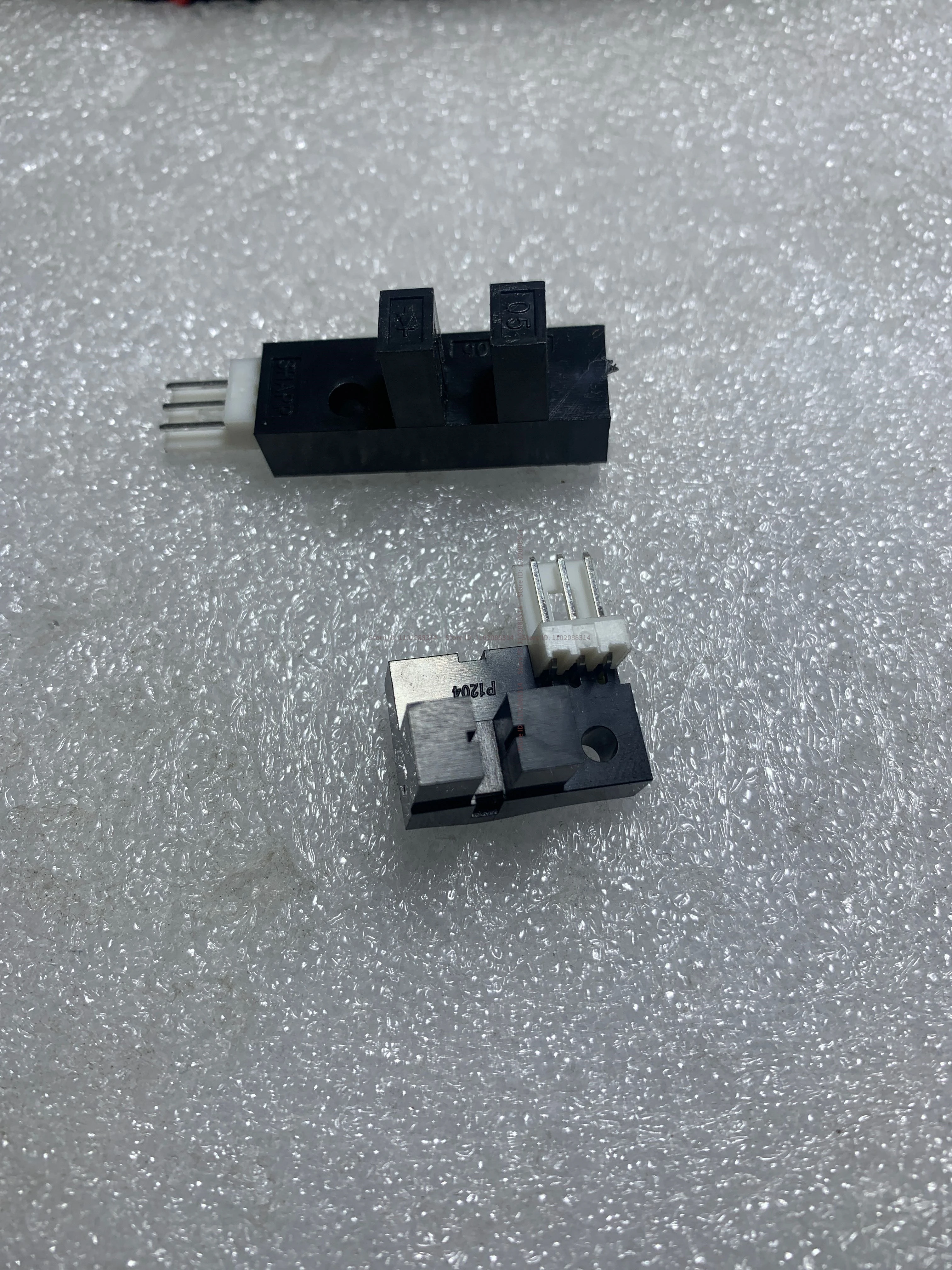 1PCS New Original X-Axis Y-Axis Sensor Black Sensor for Juki 1900A 1900 Industrial Sewing Machine