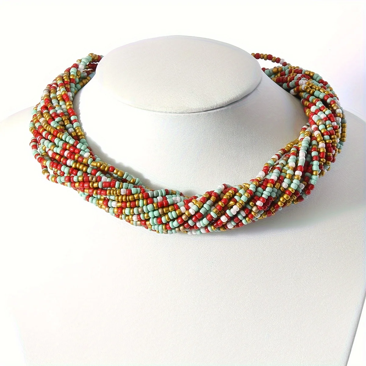 Boho-chic Glass Beaded Choker Necklace - Elegant & Sexy Short Clavicle Chain For Women, Perfect For Everyday Wear