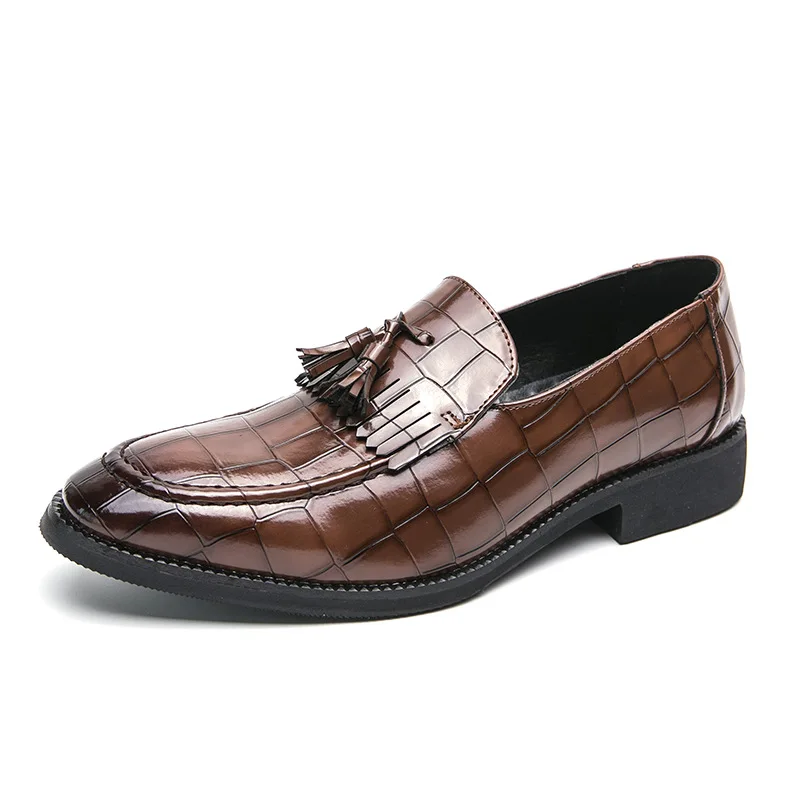 New Loafers for Men Tassels Red Sole Round Toe Slip-On Spring Autumn Men Dress Shoes Wedding  Size 38-48