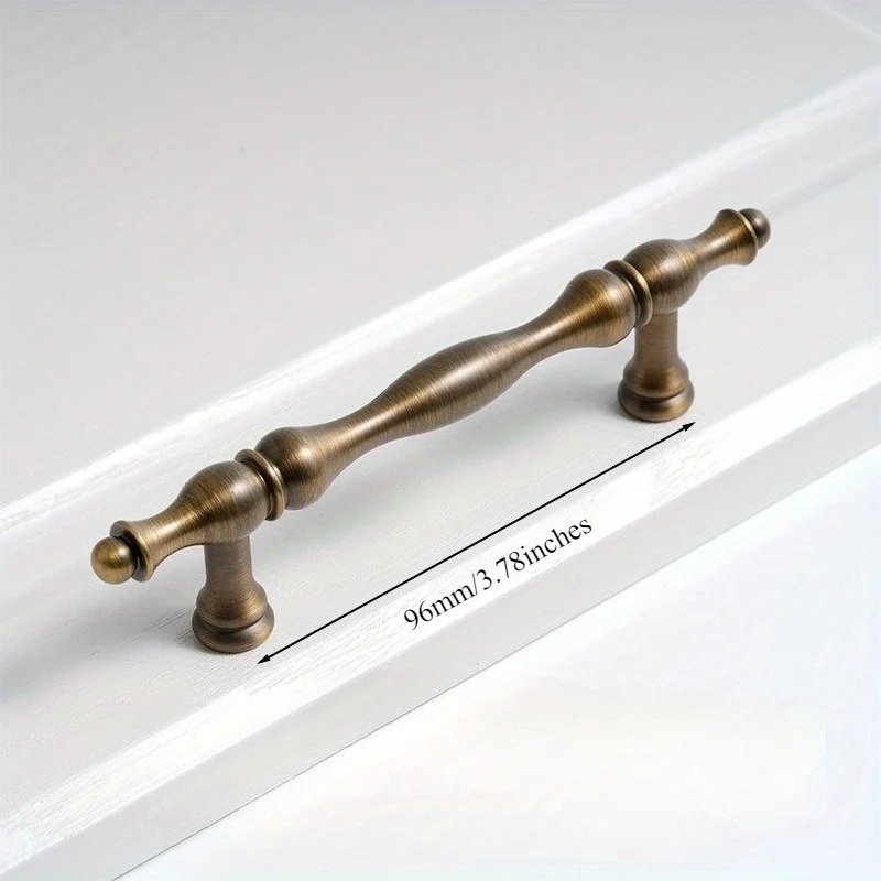 1pcs Retro ภาษาฝรั่งเศสคําตู้จับ Creative สไตล์อเมริกันตู้ประตูส่วนบุคคลเสื้อผ้าตู้ประตู Handles