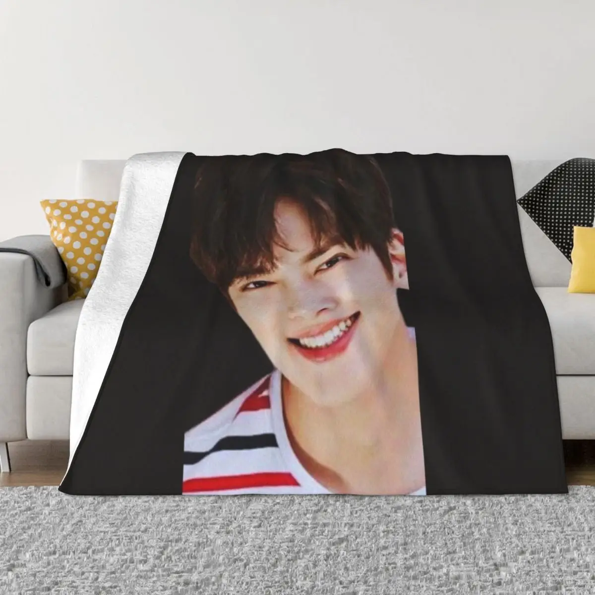 Ji chang wook Throw Blanket Single Blanket Vintage Blanket Retro Blankets anime blanket