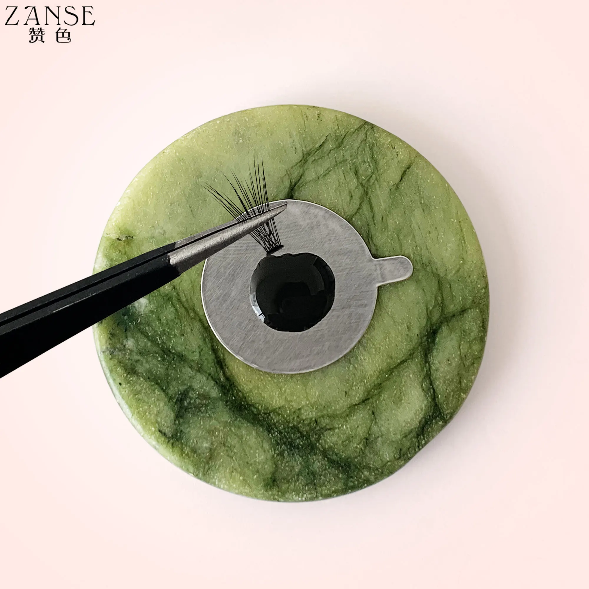 ZANSE 300Pcs Eyelash Glue Holder Foil Pallet Eyelash Extension Glue Pads Lashes Stickers Stand on Eyelash Jade Stone