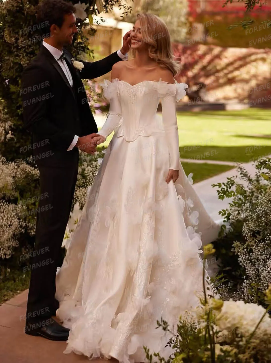 

Elegant Wedding Dresses Woman's A Line Flowers Bride Gowns Off Shoulder Formal Satin Sweep Train Customized Vestidos De Novia