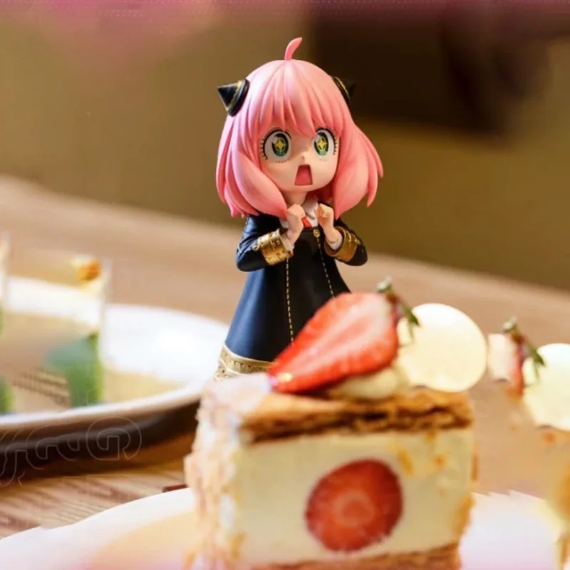 

Spy x Family Anime Figure Dominating Ania Series Aquamarine Water Eye Model Display Toy Collectible Action Figure