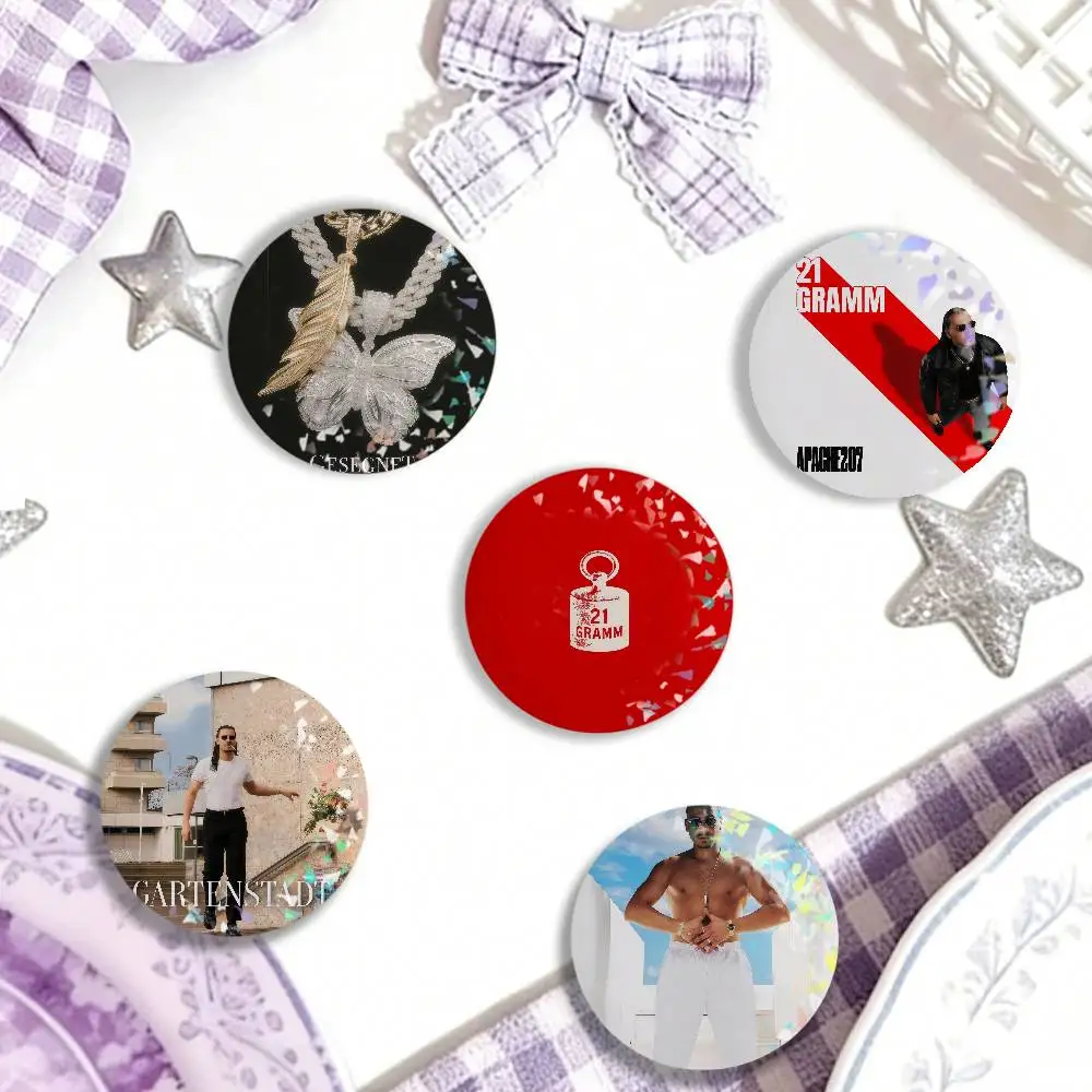 Rapper A-Apache 207 21 Gramm Laser Badge Creative Brooches Backpack Accessories Make Great Gifts For Friends Children