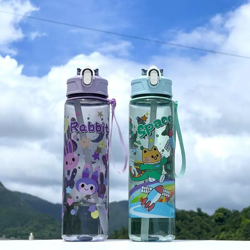 

790ml Cartoon Cat Rabbit Plastic Water Bottle With Straw & Carry Handle Portable For Outdoor Travel School