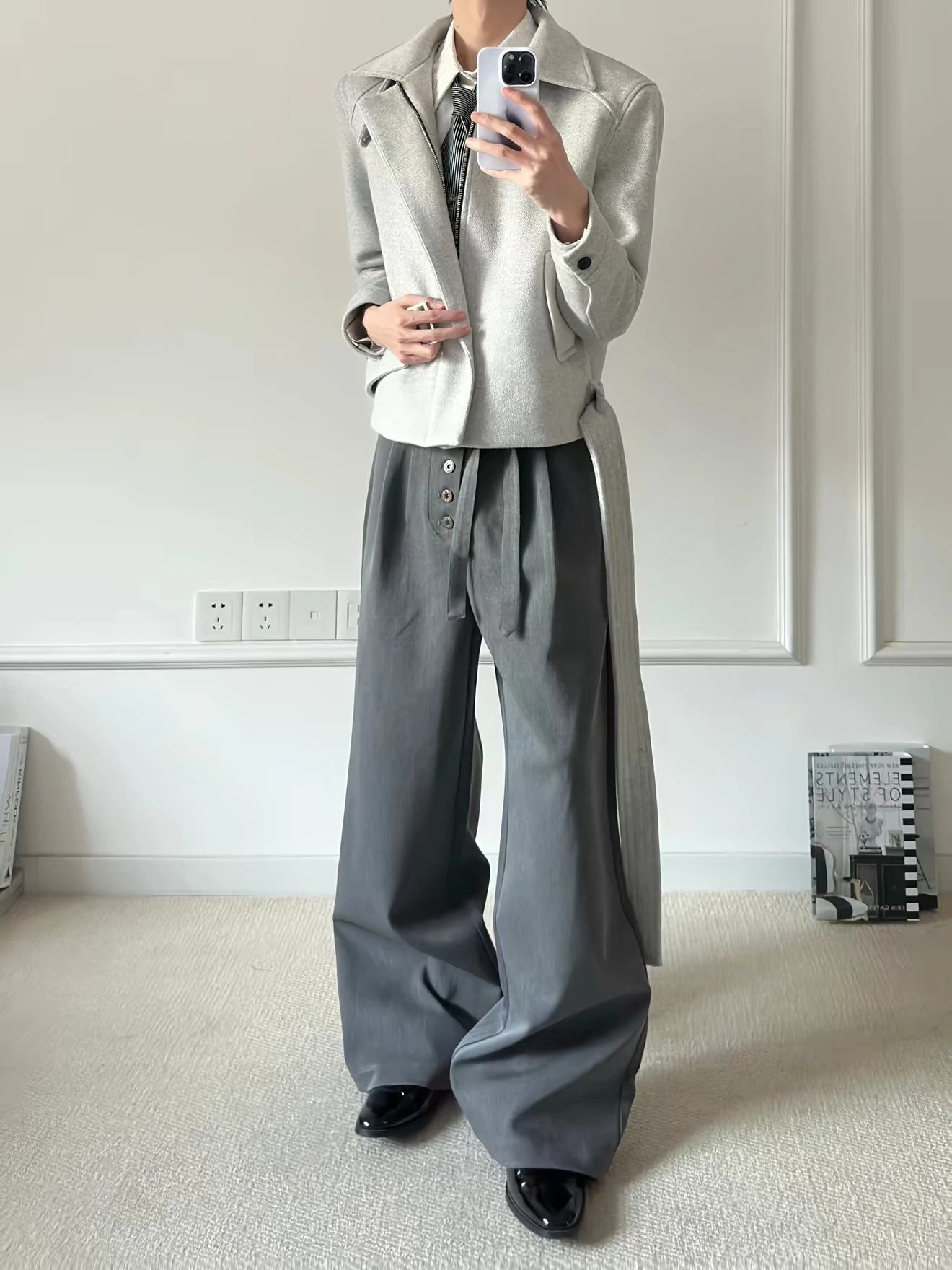 

Повседневные брюки А-силуэта с широкими штанинами, регулируемой талией, унисекс, для поездок на работу, плиссированные, из полиэстера, с низкой посадкой, прямые.