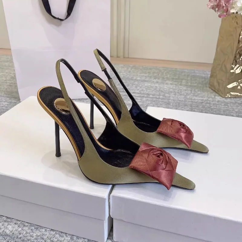 

2026 Women's Pumps Wedding Summer Slim Fit High-heeled Fashionable Fashion Show Pointed Party Women's Large Sandals