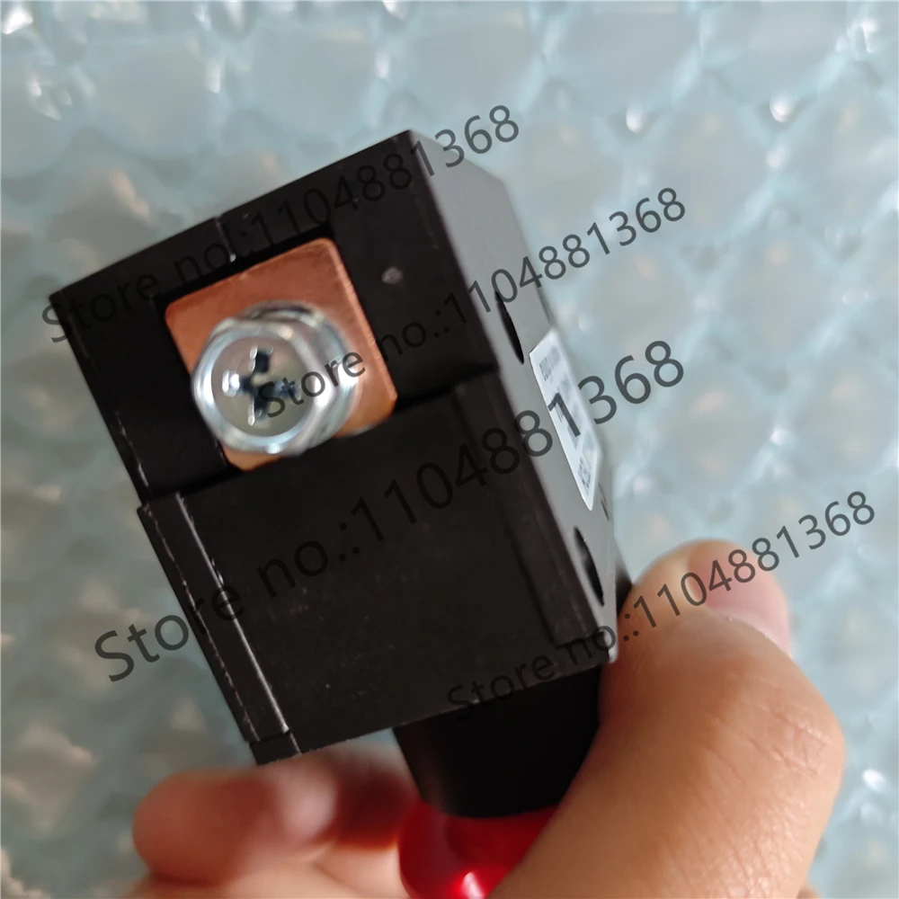 

MT15 electric forklift accessories S100/80 power emergency stop switch