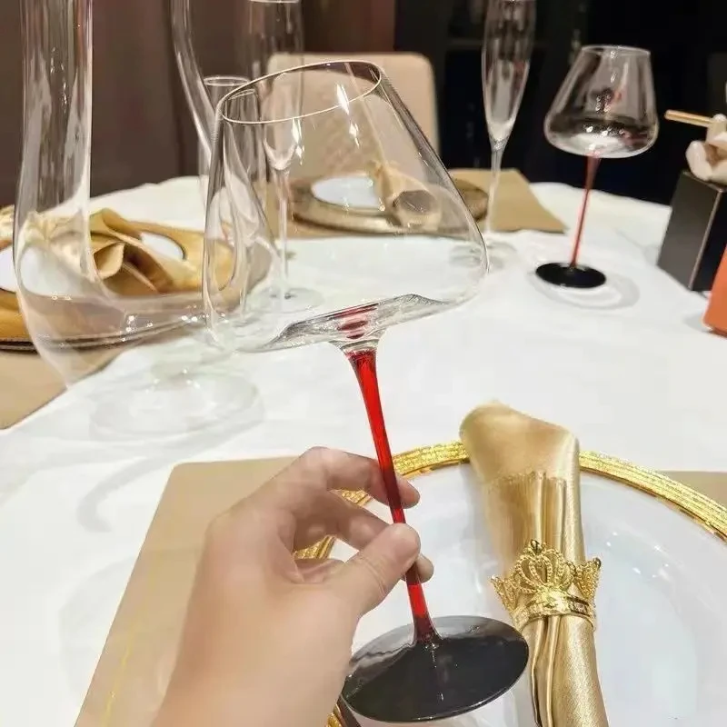 720ml-24oz Large European Wine Glass Burgundy Black Bow Tie High Value Crystal Glass Grape Champagne Glass, High Capacity