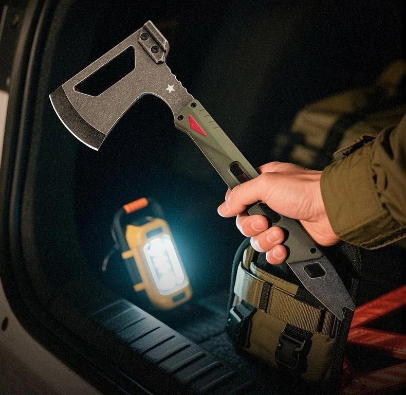 

Outdoor Multifunctional Battle Axe High Hardness Tree Cutting Axe Vehicle Mounted Camping Integrated Fire Axe