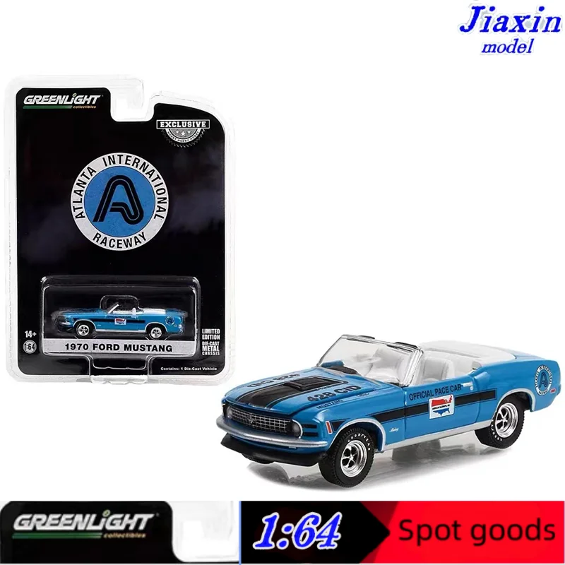 

Green Light 1/64 Ford Convertible Coupe Static Alloy Collection model for kids