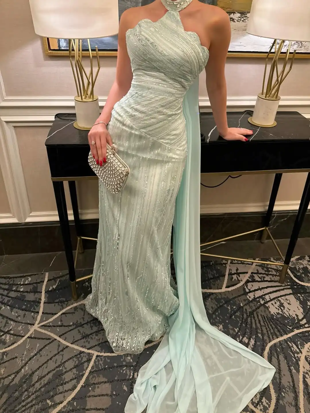 Elegant Fresh Green Halter Evening Prom Dresses Floor-Length Shawl Party Dresses Lace Sequins Beaded Mermaid Gowns Customized image 4