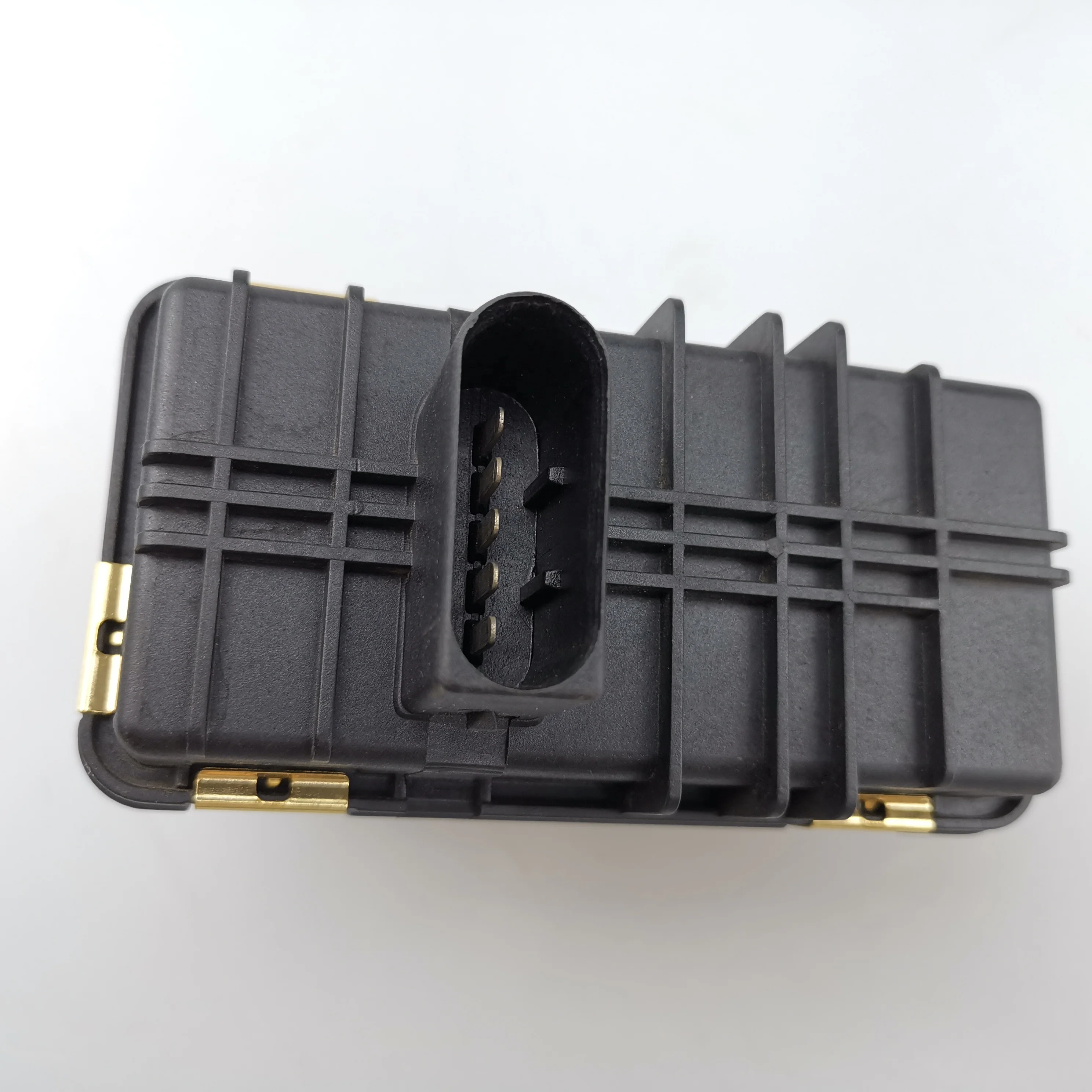 SAIC MAXUS G10 ديزل 1.9T وحدة التحكم في الشاحن التربيني المحرك 6NW010099-22 797862-0036