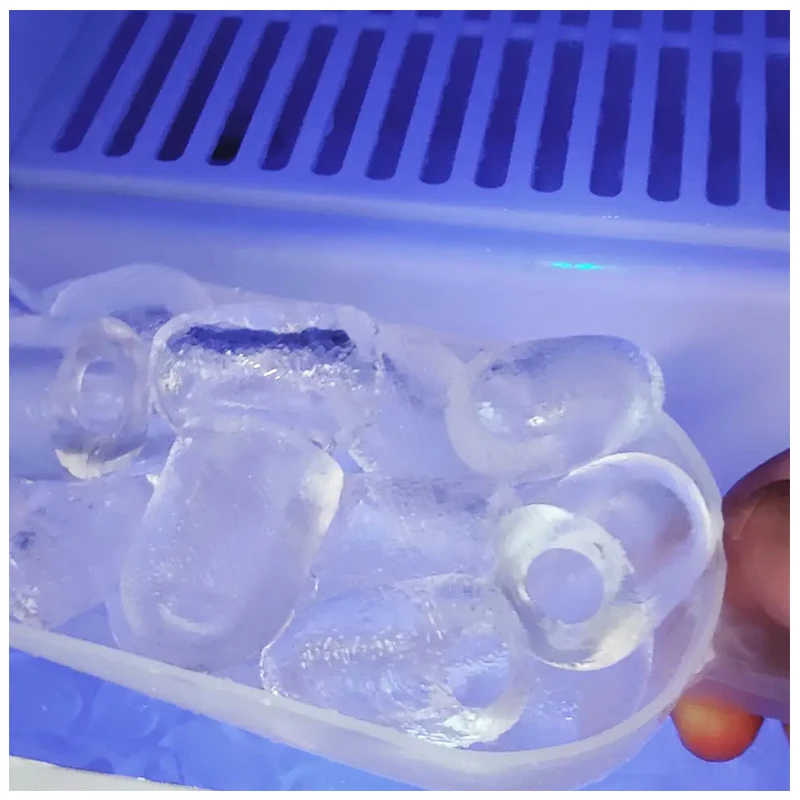 20kg 50kg 80kg 120kg Mini conveniente commerciale commerciale per la casa Macchina per il ghiaccio a forma di proiettile