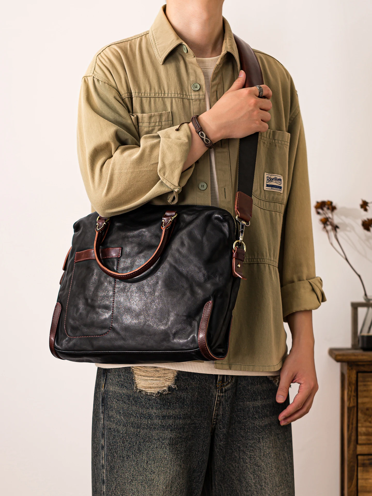 حقيبة رجالية كاجوال عالية الجودة من جلد البقر من الطبقة الأولى حقيبة يد للكمبيوتر المحمول من الجلد الأصلي حقيبة ساعي البريد