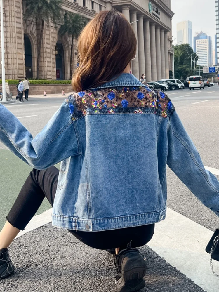 เสื้อแจ็คเก็ตยีนส์ผู้หญิง แต่งเลื่อมหนัก สไตล์แฟชั่น สำหรับฤดูใบไม้ผลิและฤดูใบไม้ร่วง ทรงตรง ใส่ได้หลากหลาย เหมาะสำหรับใส่ไปทำงาน แขนยาว