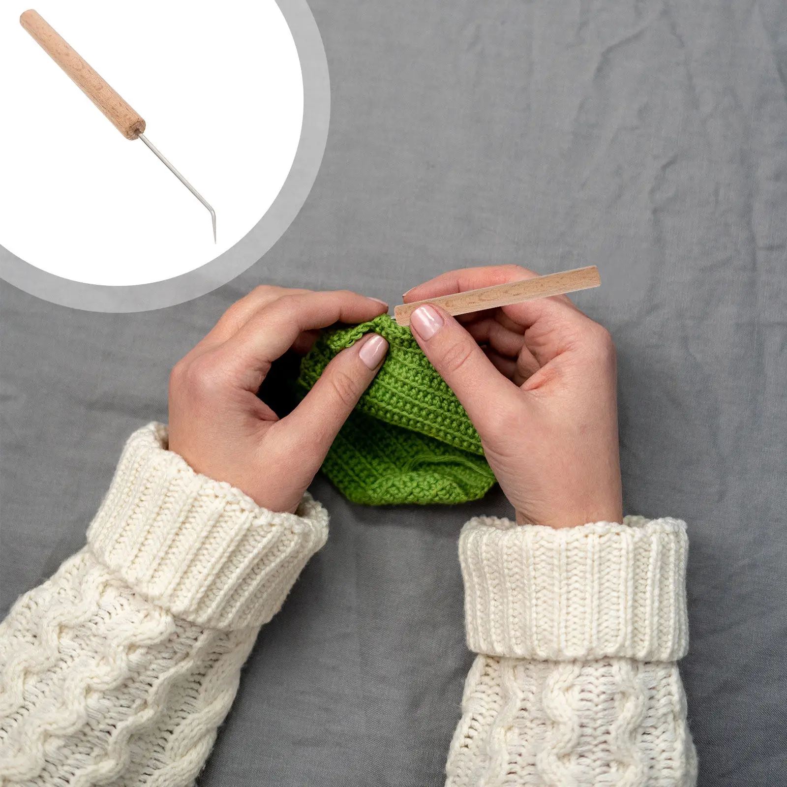 1Pcs Ergonomic Wooden Crochet Hooks Crochet DIY Needles for Knitting Loom Hooks Sweaters Scarves Craft Knitting Needles Kit