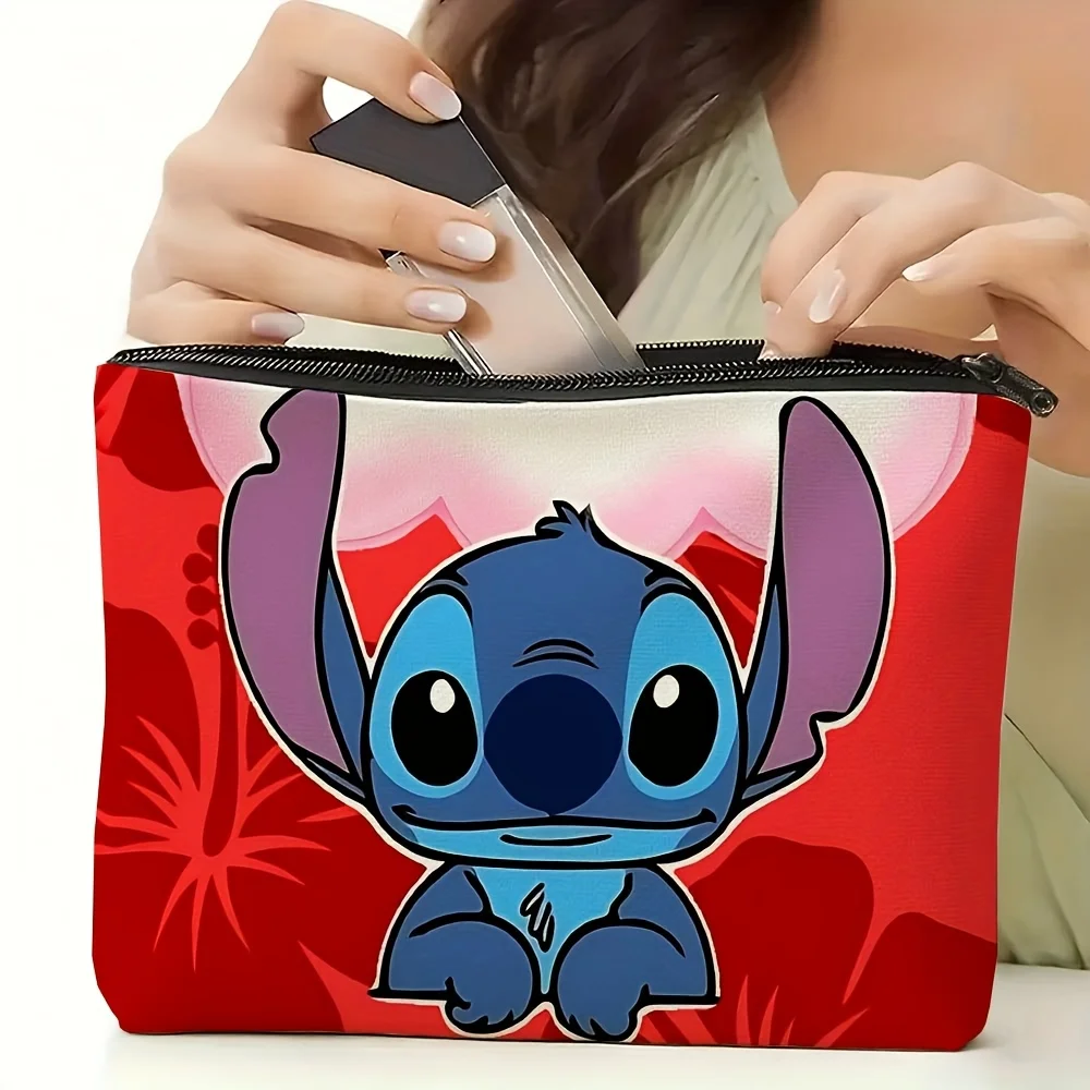 1 حقيبة مكياج كرتونية من ديزني ستيتش، شخصية زرقاء لطيفة مع طباعة خلفية حمراء، حقيبة تخزين المجوهرات، حقيبة مثالية للسفر بسحاب - هدية عيد ميلاد ممتعة #5