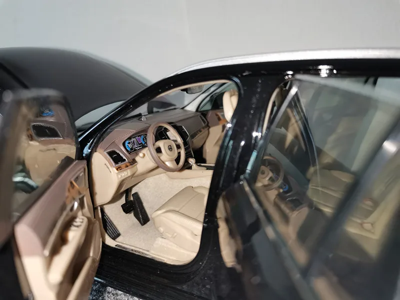 

Оригинальная модель автомобиля Volvo Xc90 1, 18, новая модель автомобиля Volvo Xc90, модель автомобиля из сплава на складе