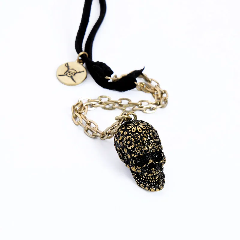 Vintage Carved Pirate 3D Skull Pendant Necklace Punk Gothic Black Suede Cord Long Chain Halloween Y2K Alternative Jewelry Gift