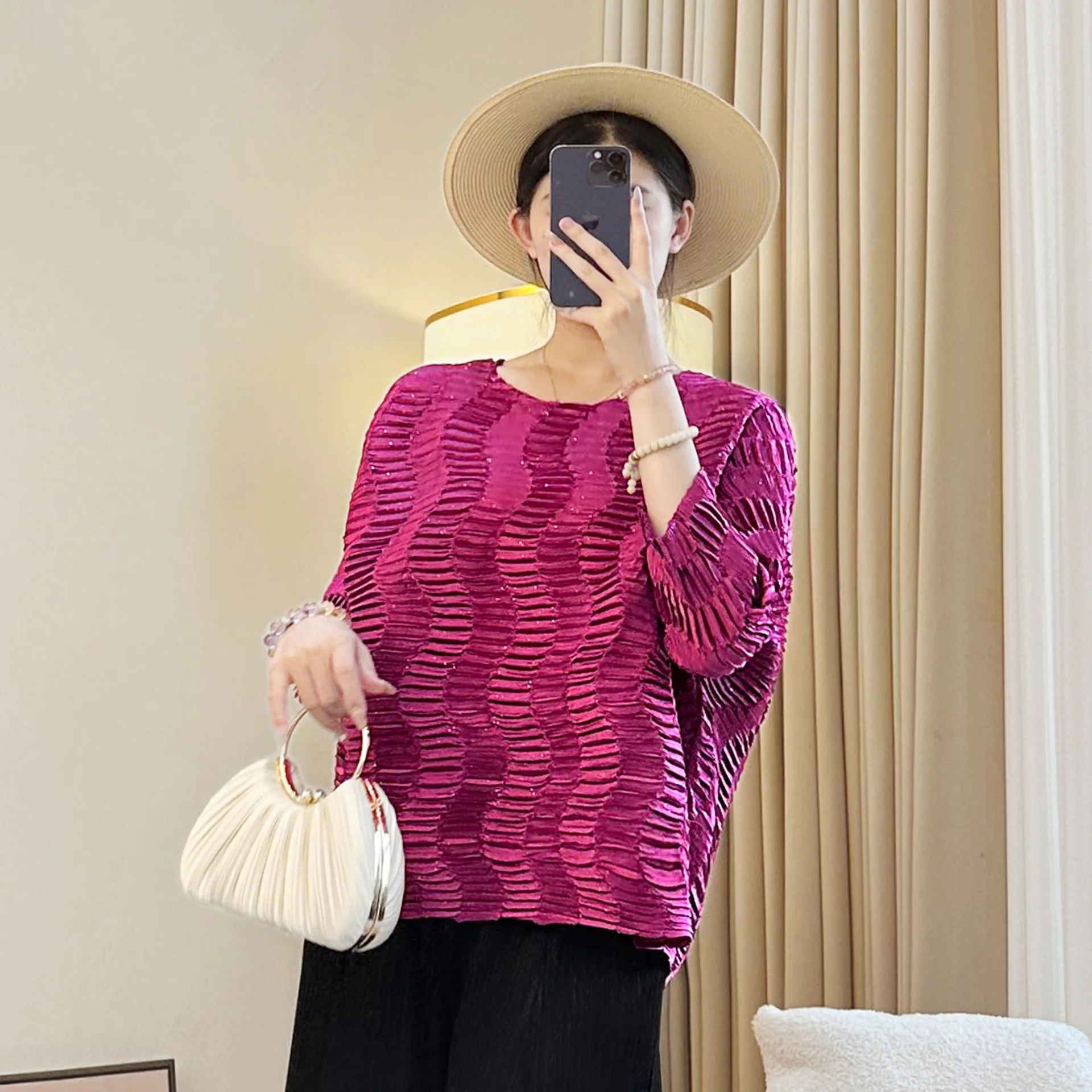 

Miyake Pleated Top for Women 2025 New Solid Color Round Neck Long Sleeve Beaded Loose T-shirt for Women