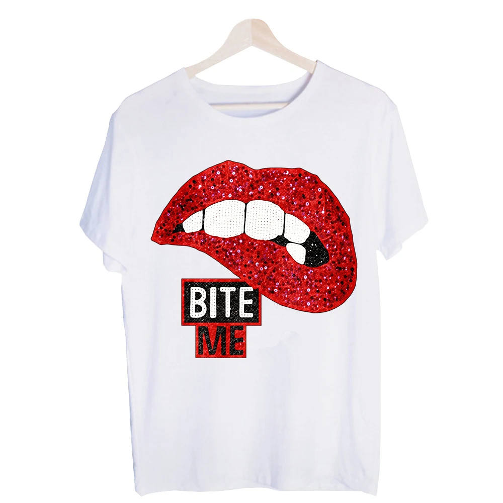 Men's Red Lips and Teeth Graphic Tee, Short Sleeve Crew Neck Statement T-Shirt for Casual Streetwear and Everyday Outfits