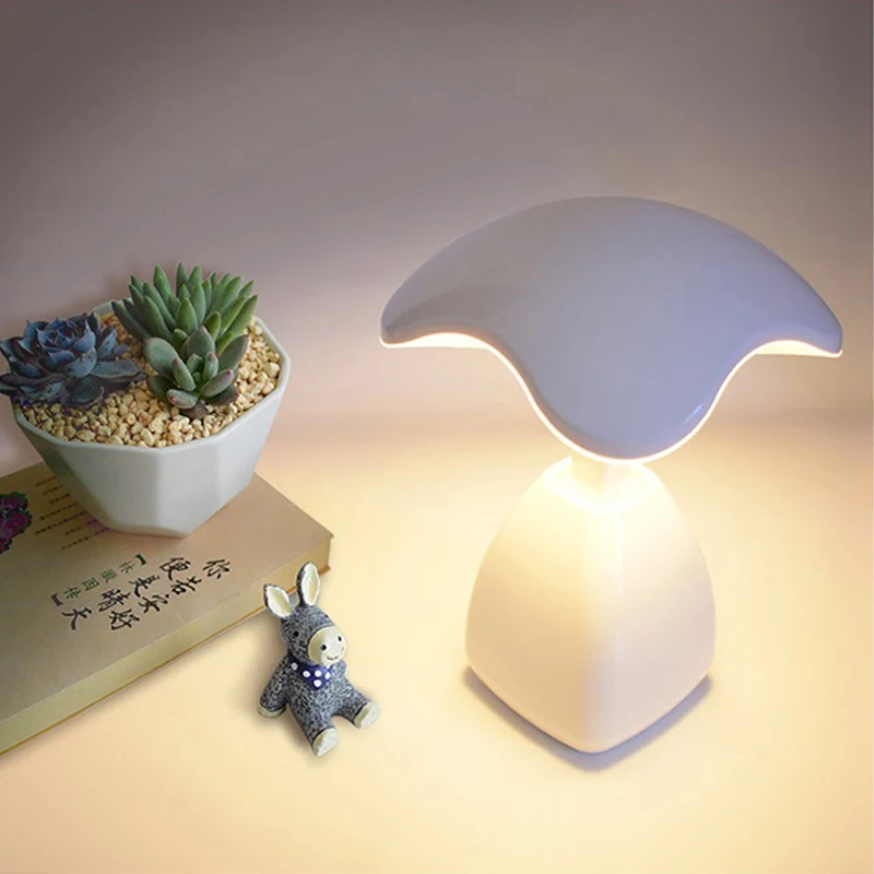 

LED Small Table Lamp Portable USB Charging Dimmable Flower Bud Lamp Bedroom Bedside Lamp