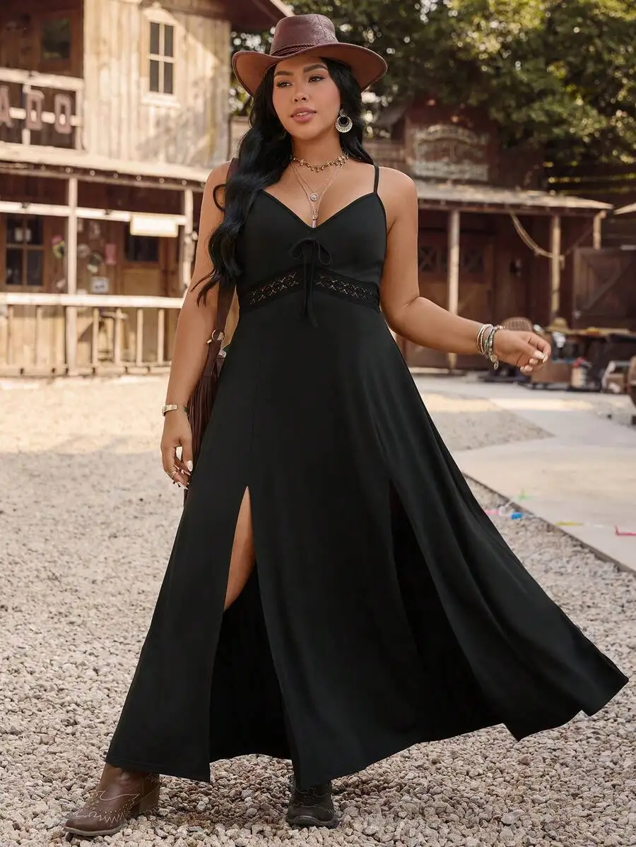 

Plus Size Spaghetti Strap Lace Patchwork Maxi Dress With Side Slit Western Style Black Casual Vacation Dress